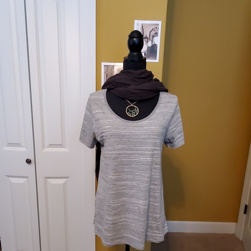 ❤LuLaRoe Classic T!